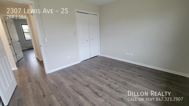 Building Photo - 2307 Lewis Ave