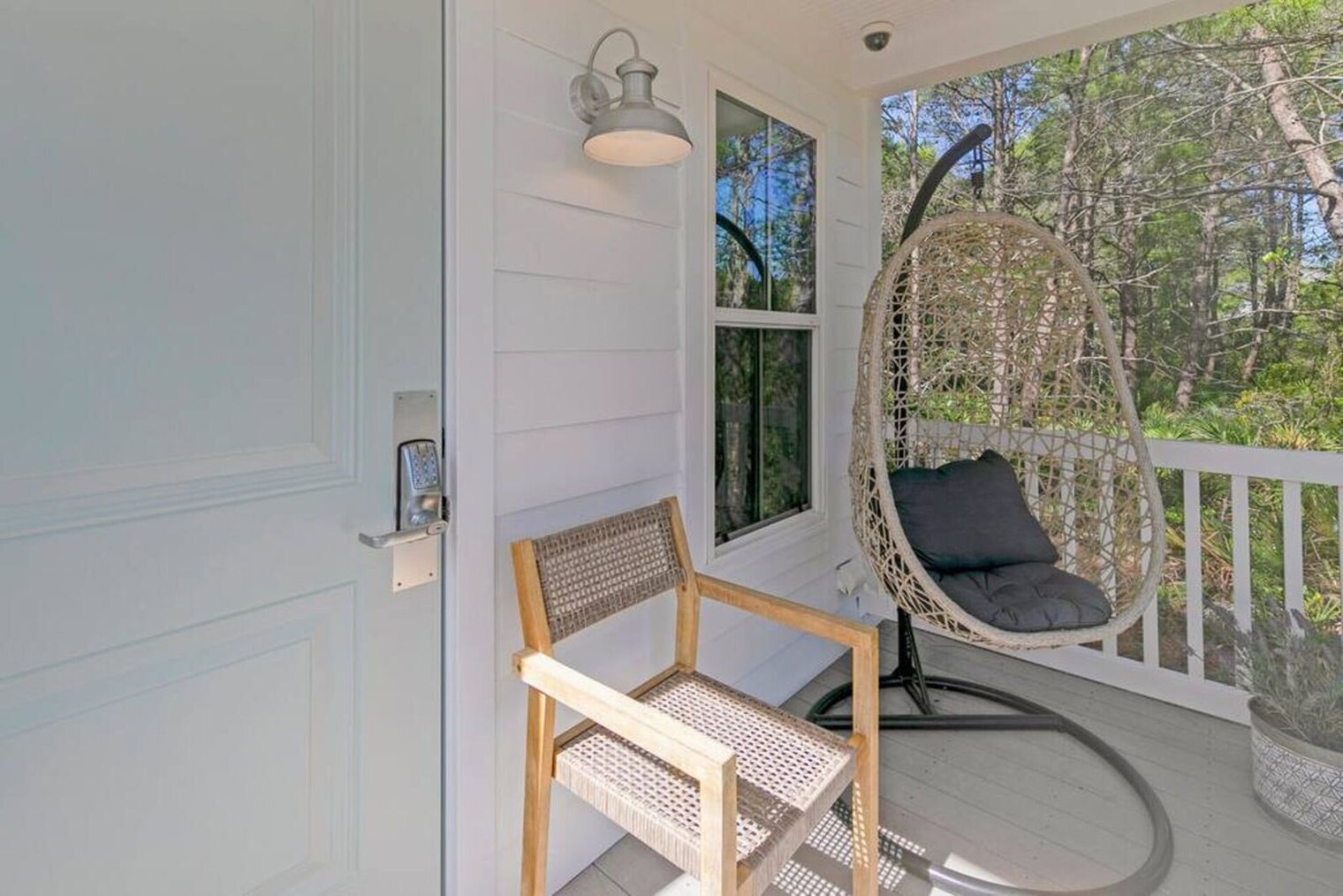 Building Photo - 1414 County Hwy 283 S