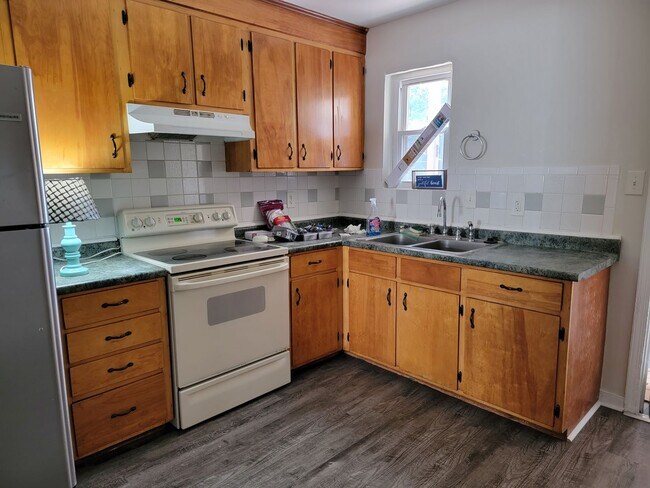 Building Photo - 2 Bedroom 1bath Oceanview/Bayview