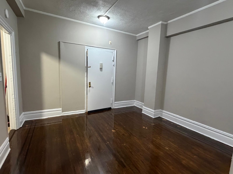 Building Photo - 157 S Harrison St