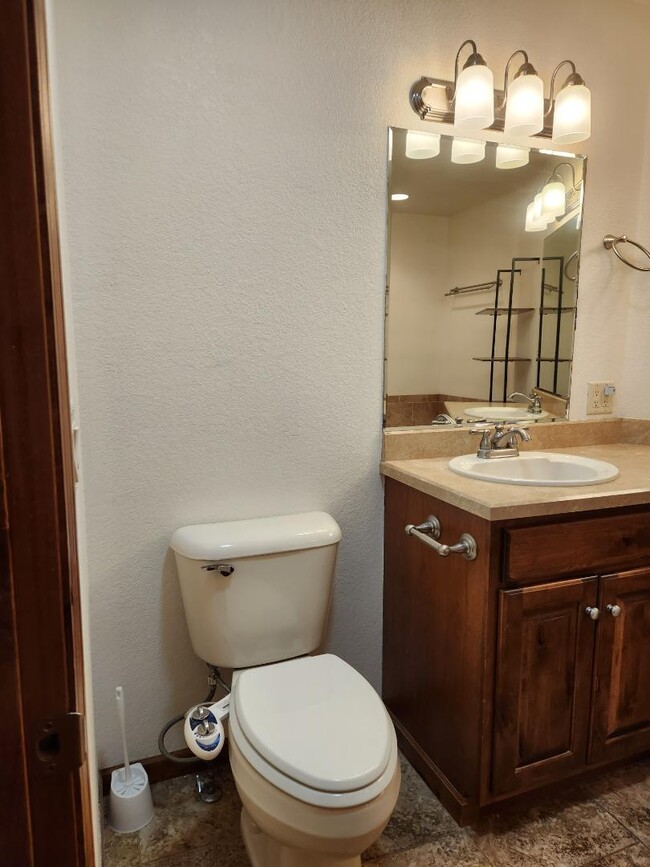 Building Photo - 737 Copperfield Dr