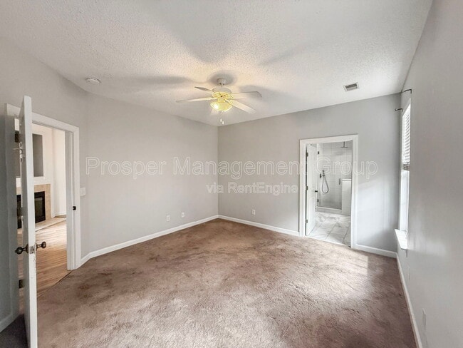 Building Photo - 2909 Sweetleaf Ln