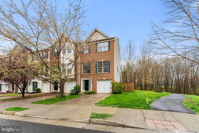 Primary Photo - 1099 Longview Ln