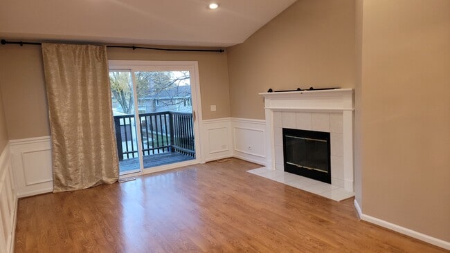 Building Photo - 2765 S Cedar Glen Dr