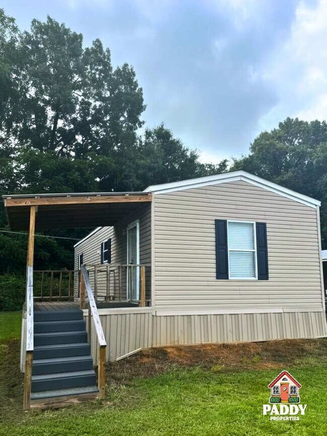 Building Photo - 43 Walton's Park Ln