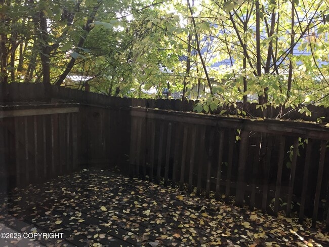 Building Photo - 1100 Ermine St