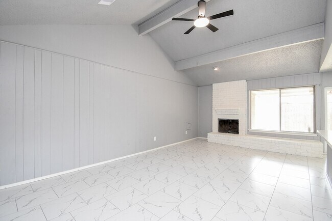 Building Photo - 23515 Briarcreek Blvd