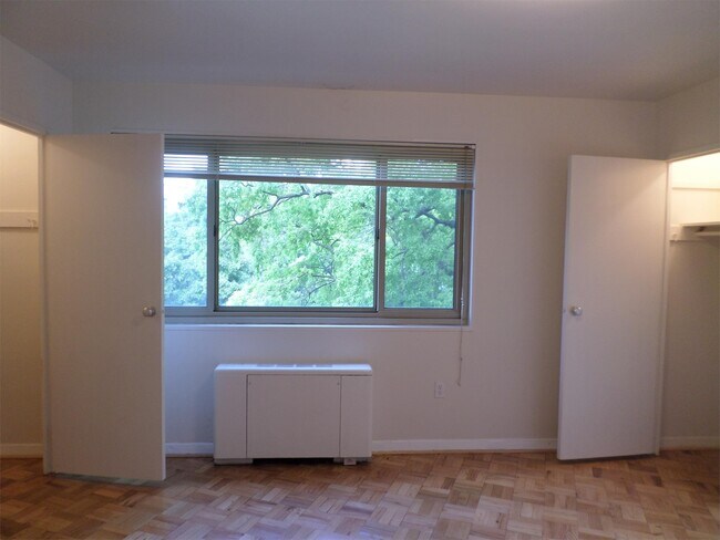 Building Photo - 4600 Connecticut Ave NW