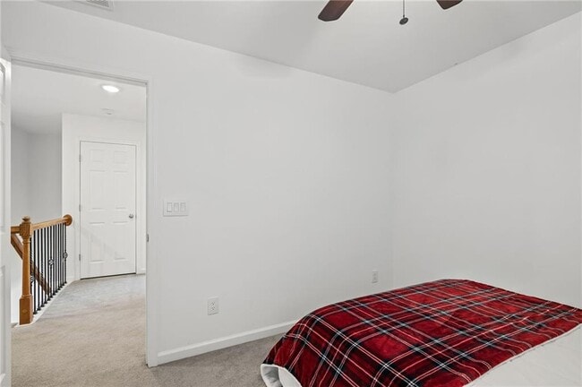 Building Photo - 266 Balaban Cir