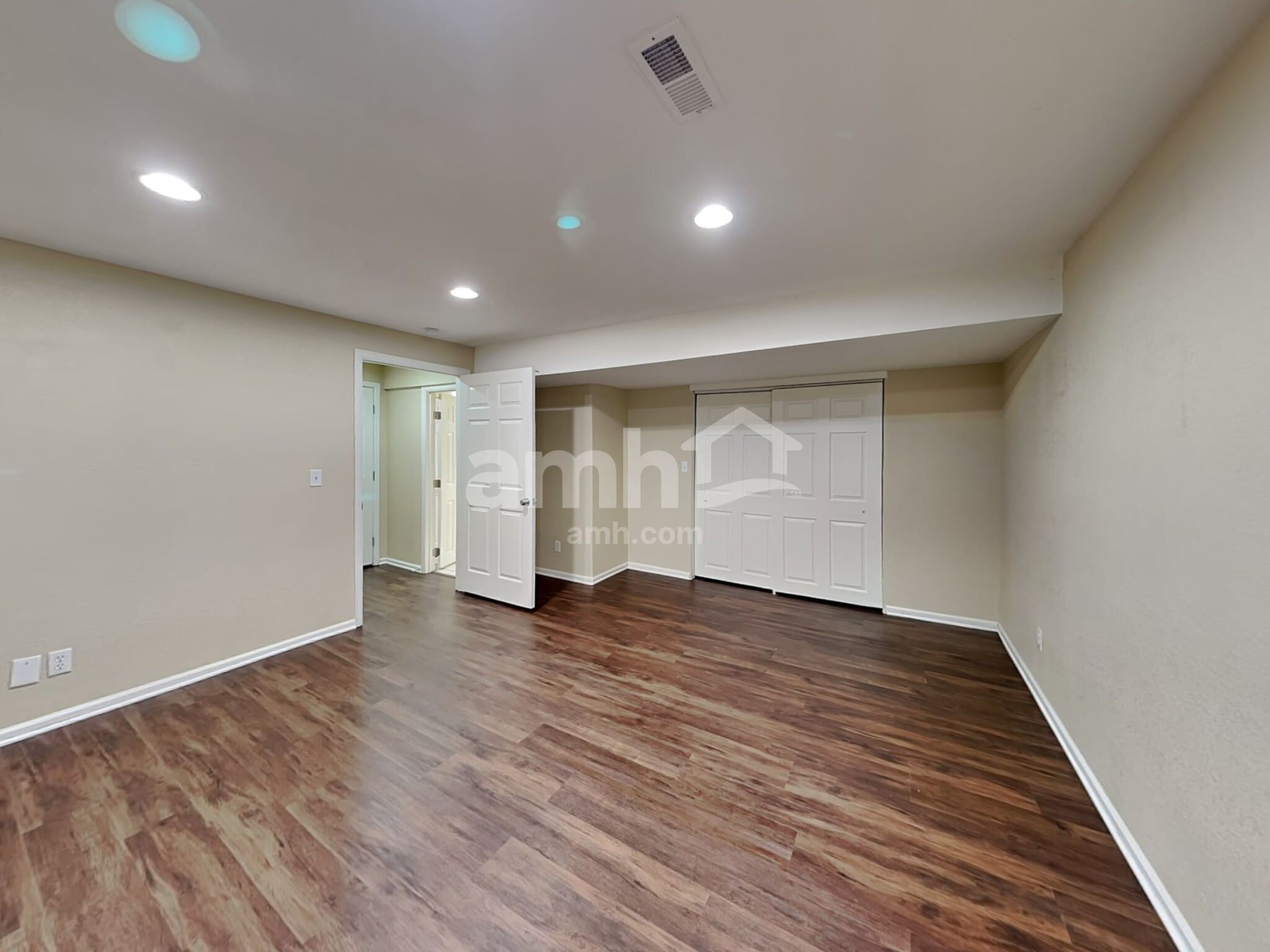 Building Photo - 10550 Mount Columbia Pl