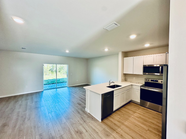 Building Photo - 8459 Everly Preserve Dr