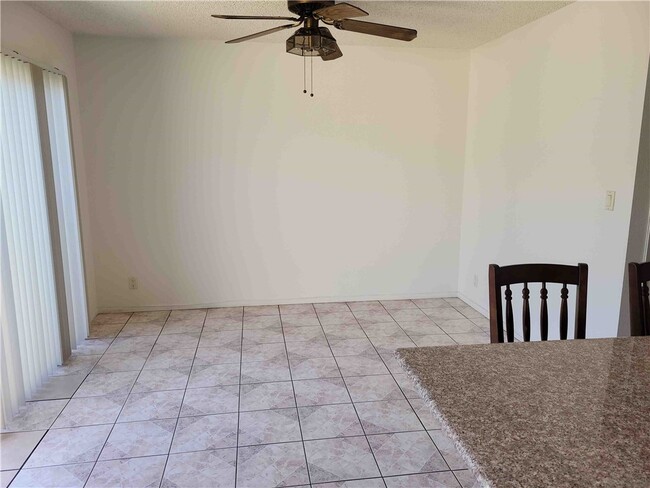 Building Photo - 4761 Guadalajara Way