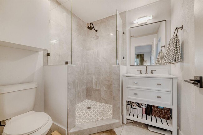 Building Photo - 5313 Downs Dr