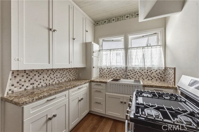 Building Photo - 1530 Miramar Dr