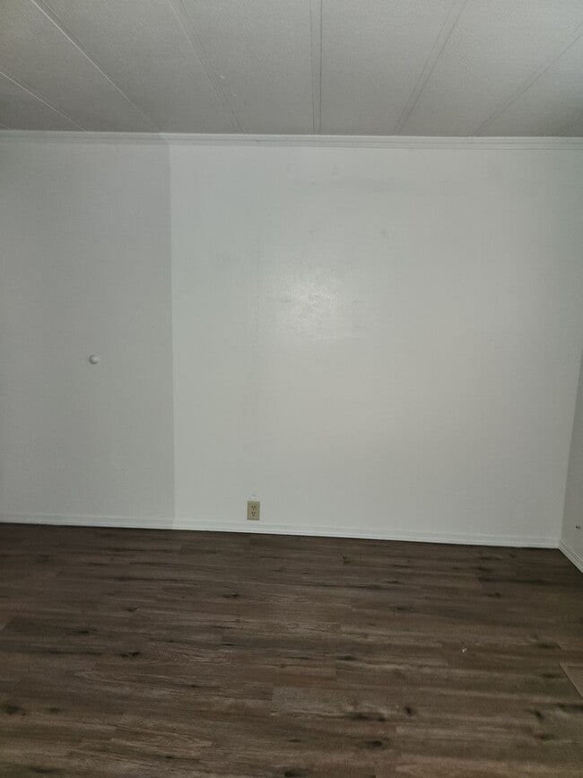 Building Photo - 1125 2nd Ave
