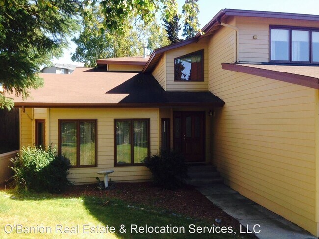 Building Photo - 5 br, 3 bath House - 12901 Trent Circle