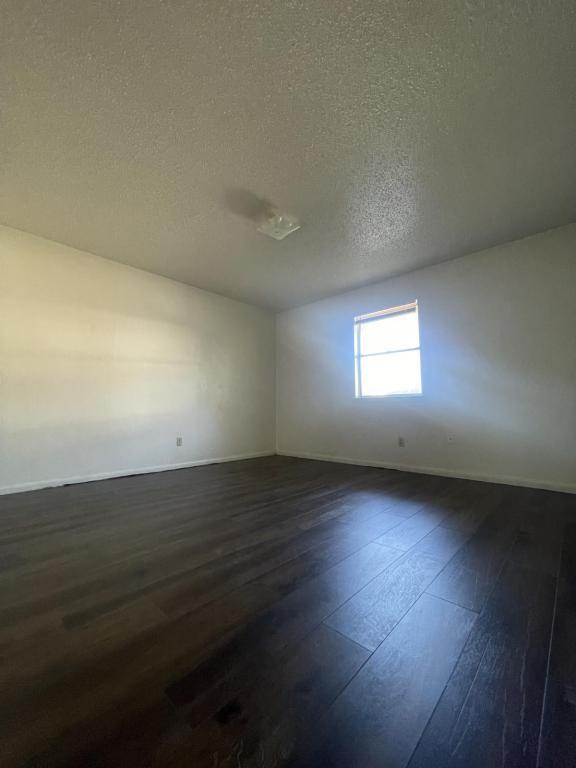 Building Photo - 1208 Urbantke Ct