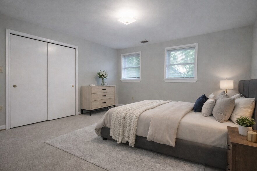 Building Photo - 8729 36th Ave