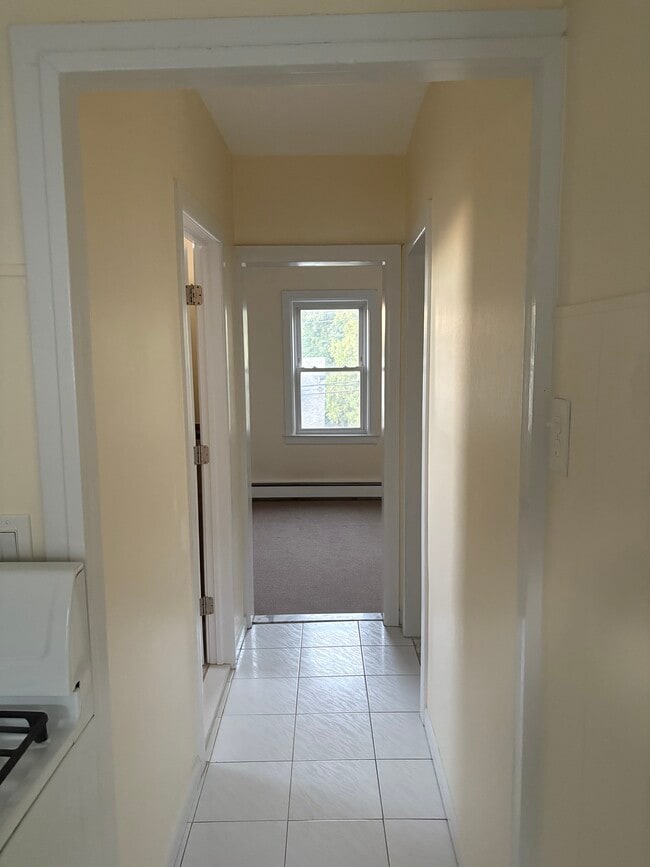 Building Photo - 300 Brown Ave