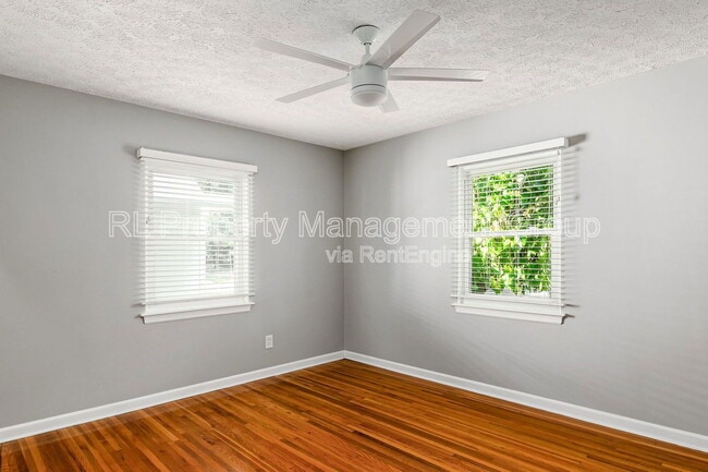Building Photo - 459 Blenheim Rd