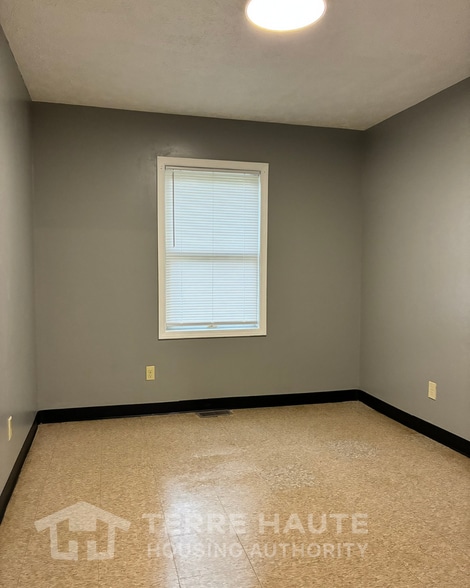 Building Photo - 1630 Liberty Ave