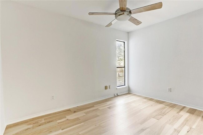 Building Photo - 2507 Quarry Rd