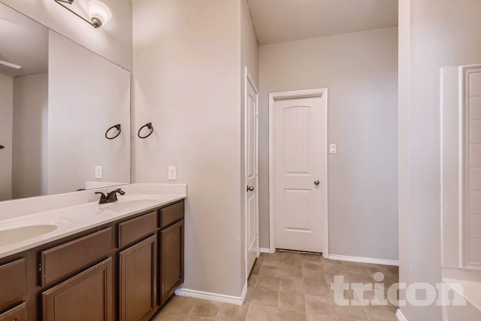 Building Photo - 9109 Cranston Ct