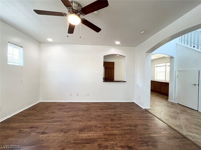 Building Photo - 9004 Beaming Ct