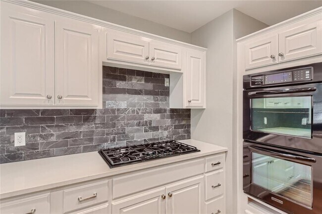 Building Photo - 1200 Aggie Ln