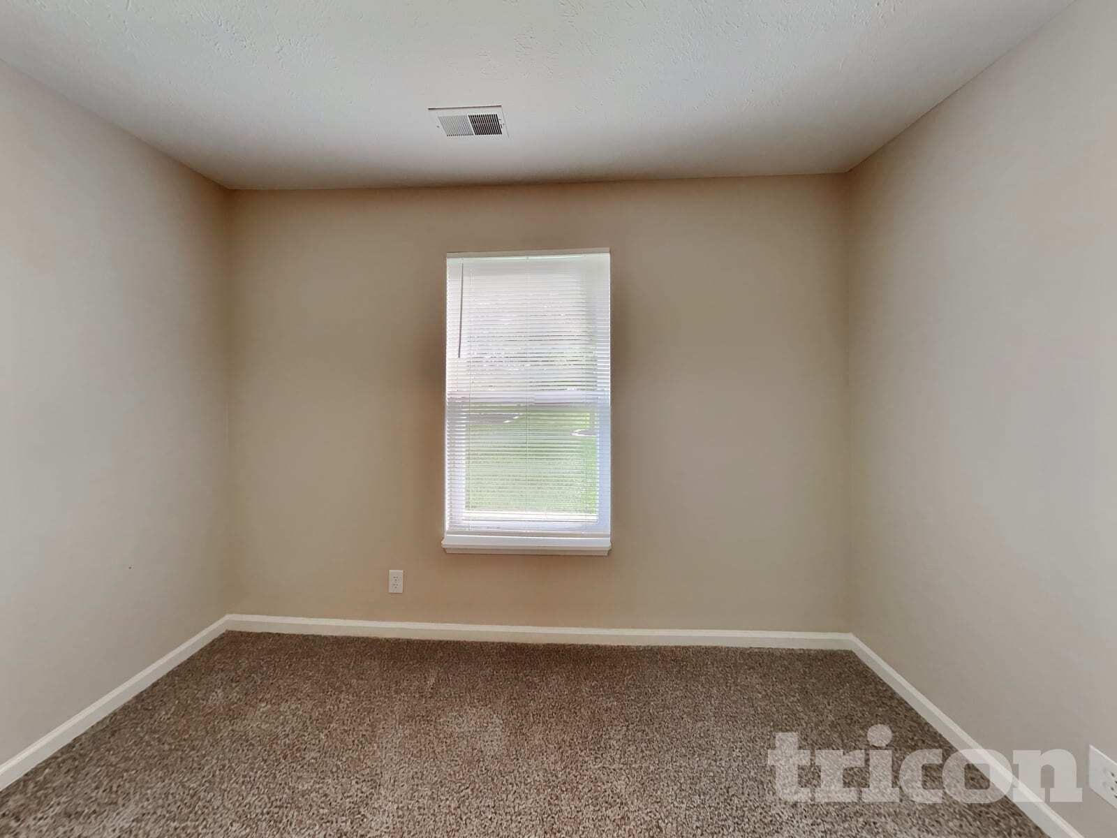 Building Photo - 5353 Shamus Dr