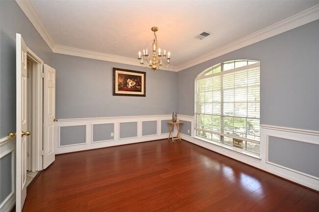 Building Photo - 6419 Sutter Park Ln