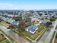 Building Photo - 4940 Watkins Dr