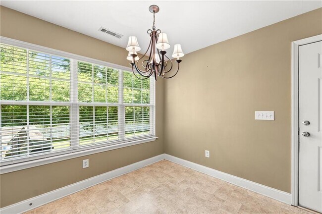 Building Photo - 150 Arbor Gates Dr