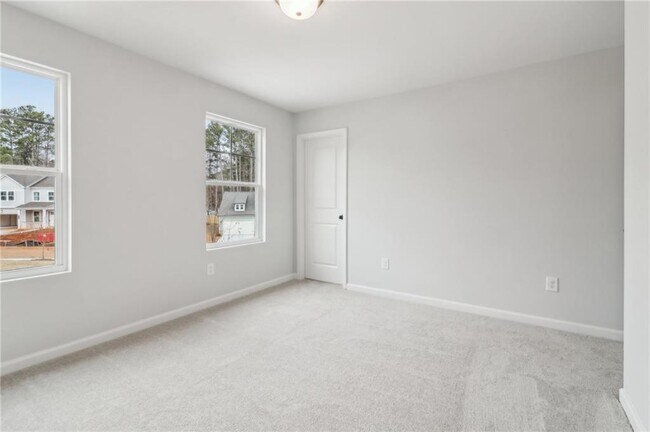 Building Photo - 2072 Buice Lake Pkwy