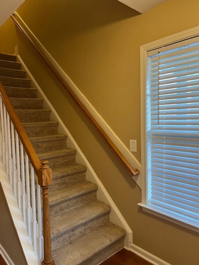 Building Photo - 68 Bicentennial Way