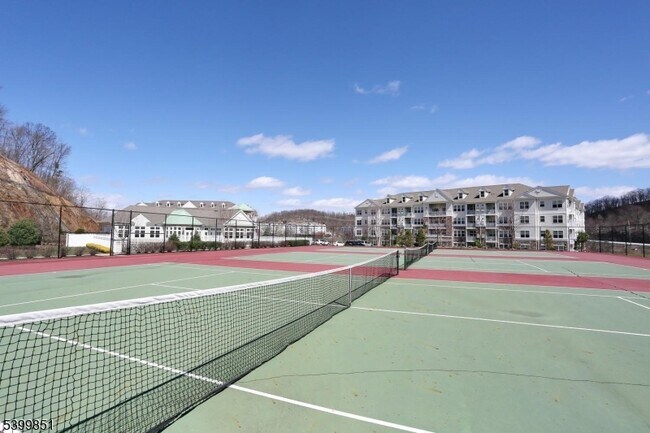 Building Photo - 6107 Brookhaven Court