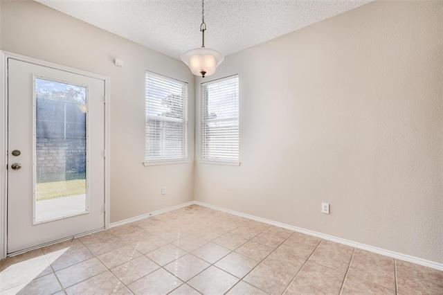 Building Photo - 4016 Juniper Ct