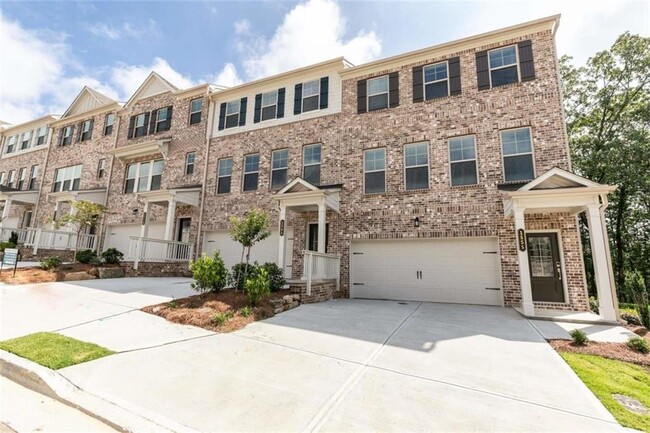 Building Photo - 1555 Brantin Dr