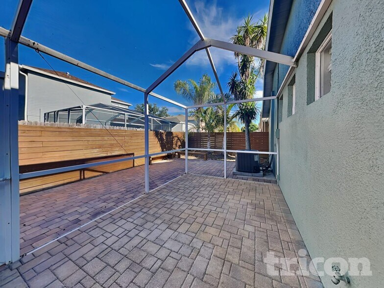 Building Photo - 3648 Heron Island Dr