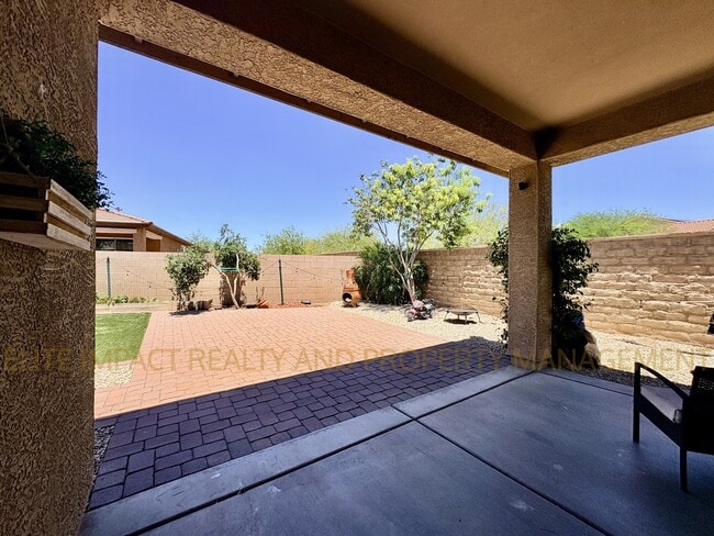 Building Photo - 6711 E Via Boca Grande