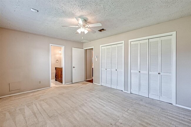 Building Photo - 442 Redway Ln