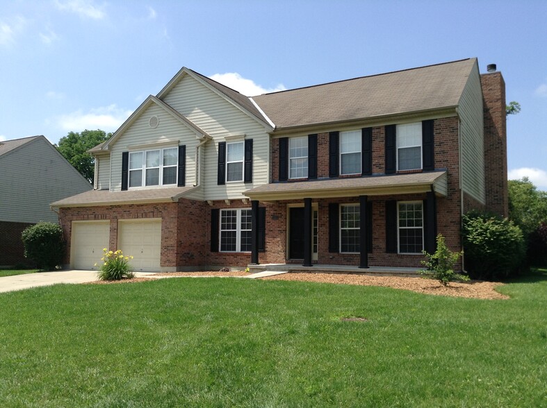 Primary Photo - 10190 Meadowknoll Dr