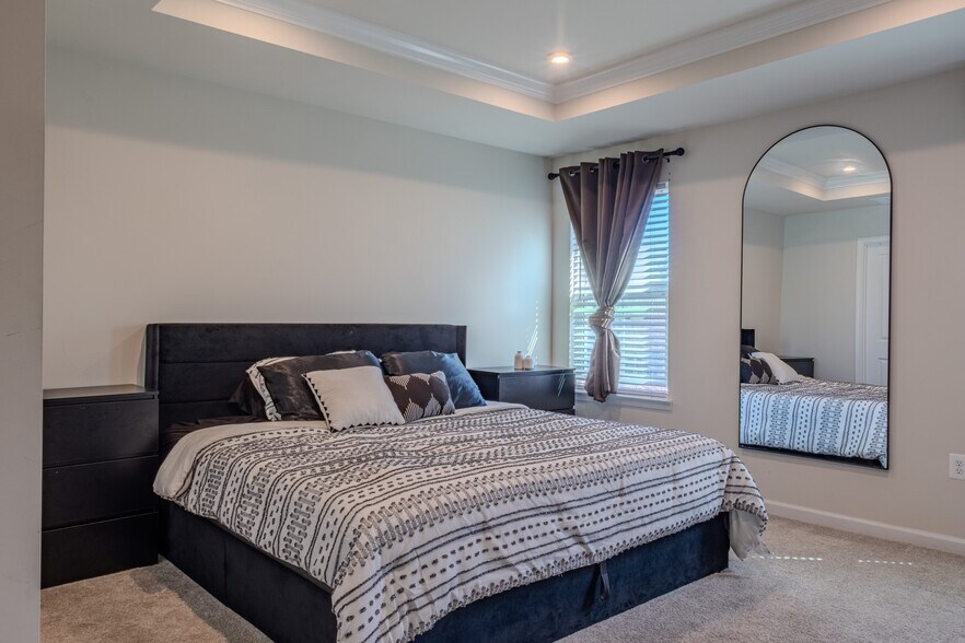 Building Photo - 8679 Stevenson Ln