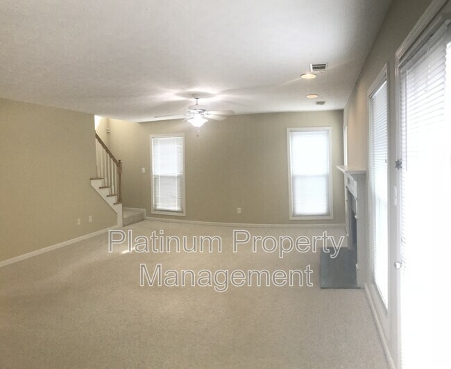 Building Photo - 1020 Twin Brook Ct NW