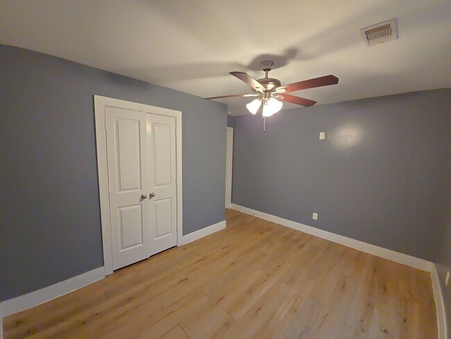 Building Photo - 11435 Raincove Dr