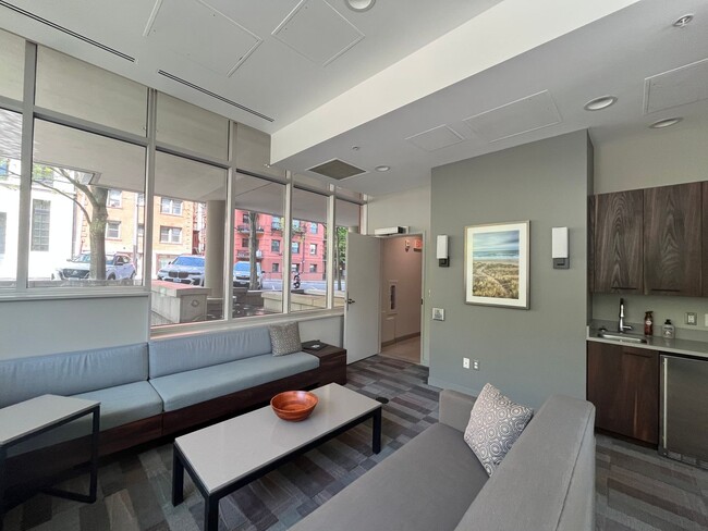 Building Photo - Benson Tower Condo in the Heart of Downtow...
