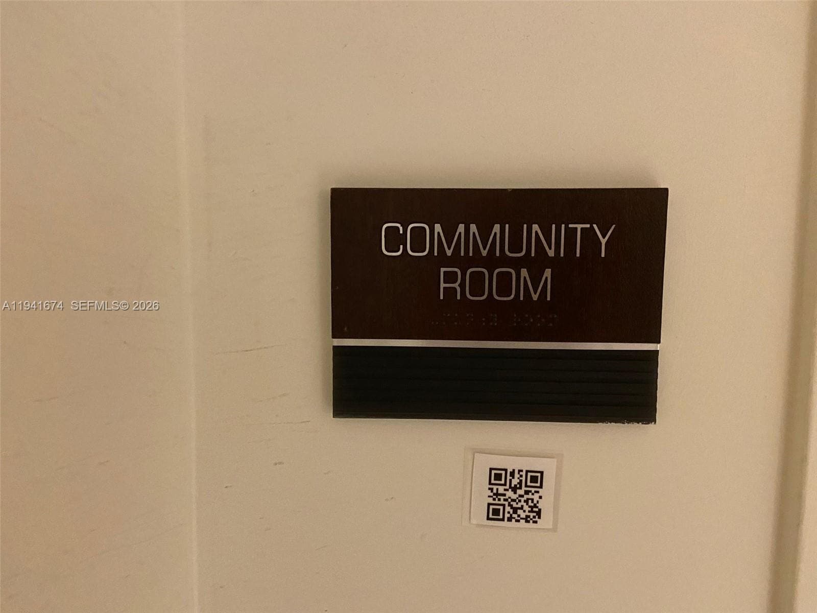 Building Photo - 650 West Ave