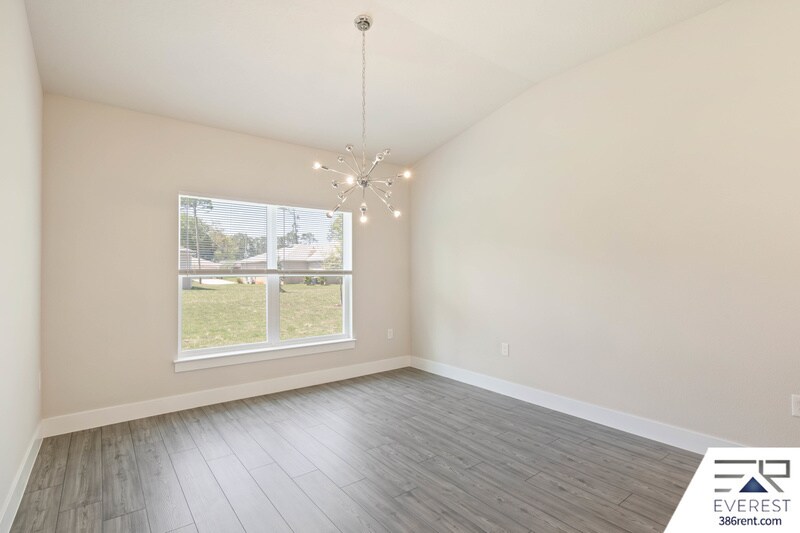 Building Photo - 59 Breeze Hill Ln