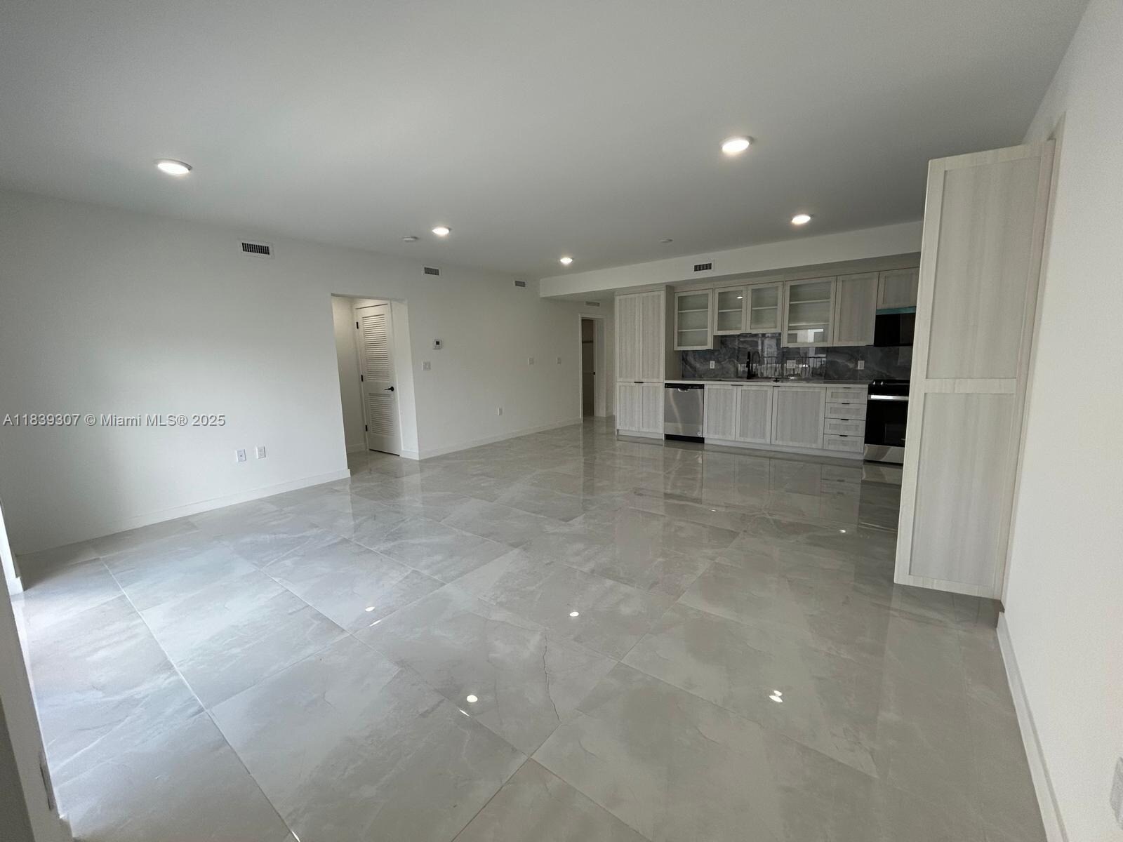 Building Photo - 14560 SW 261st Ter