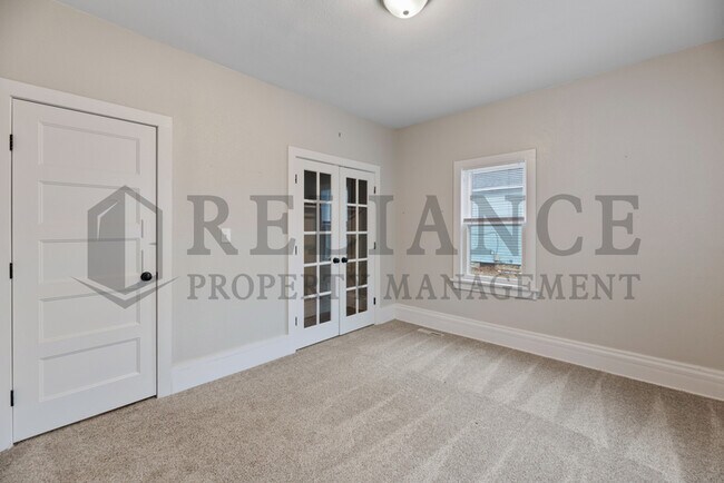 Building Photo - 1119 S Lulu St